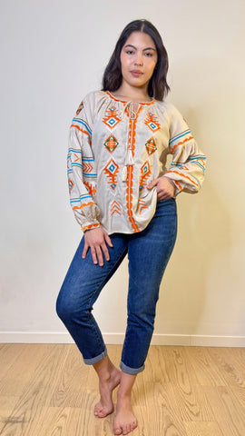 Blusa bordada Inca beige
